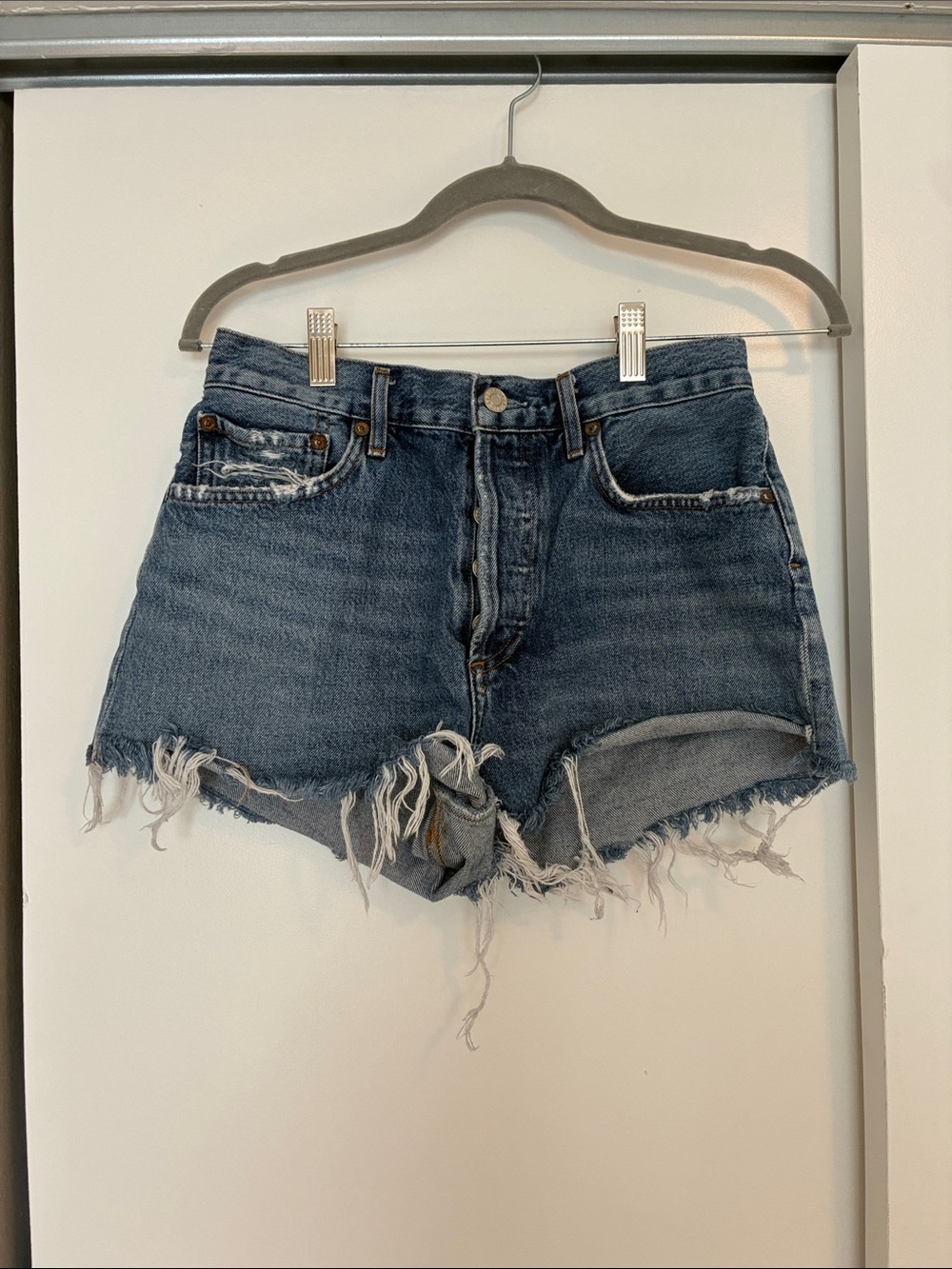 Agolde Frayed Hem High-Rise Denim Shorts - Medium Blue